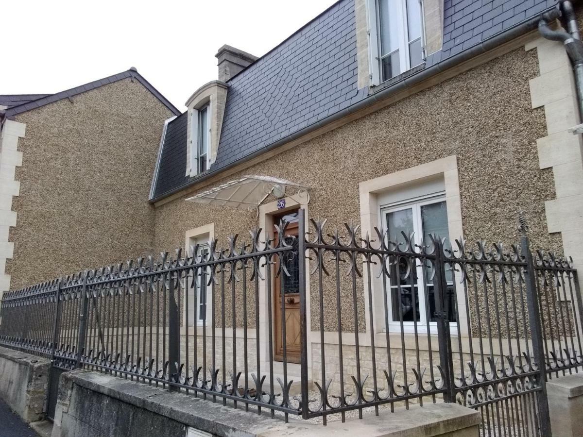Le Chat Qui Veille Bayeux Luaran gambar